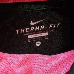 Nike Tops - Nike Therma-Fit Hoodie Nike Tops - Nike Therma-Fit Hoodie